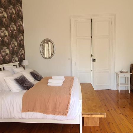 Le Manoir Du Moulin De Madame Bed & Breakfast Villeneuve-sur-Lot Ngoại thất bức ảnh