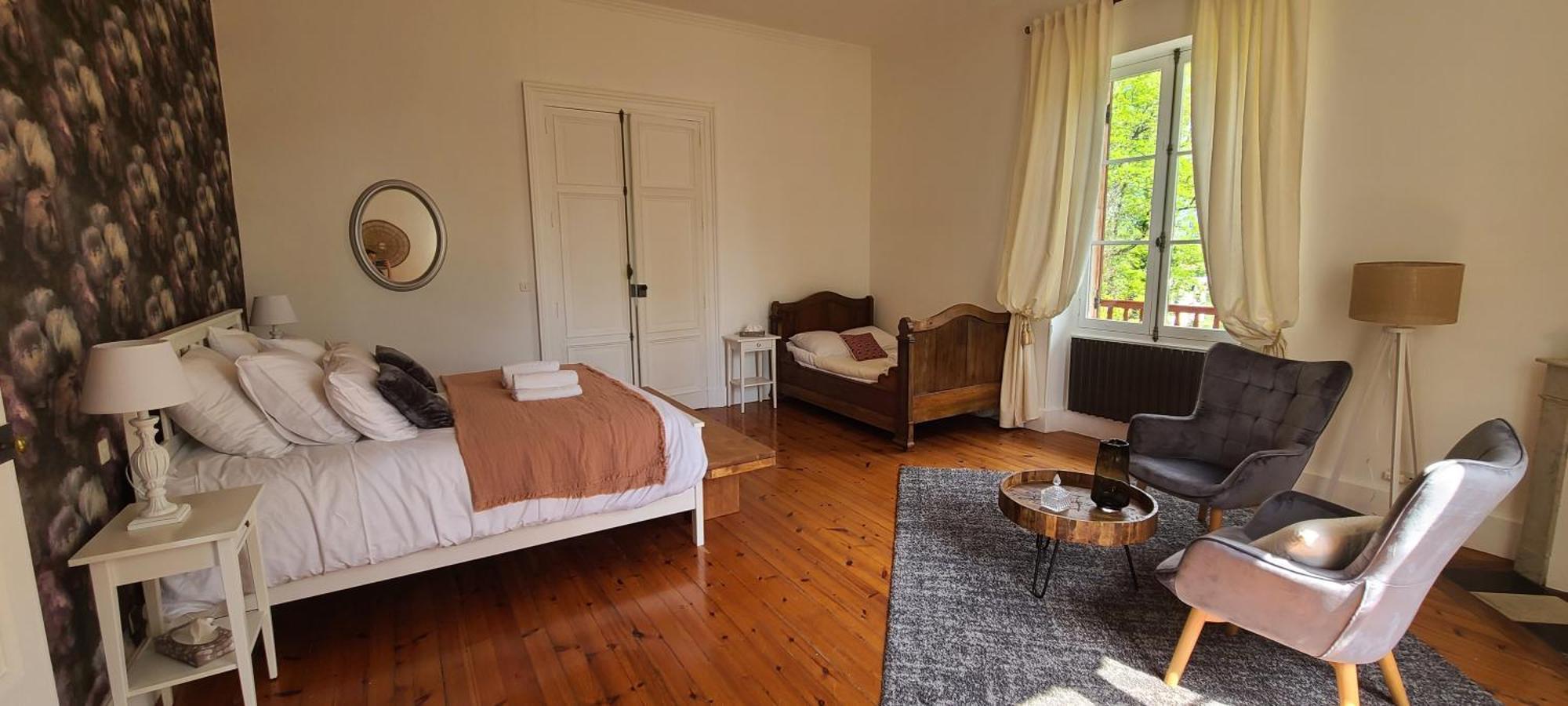 Le Manoir Du Moulin De Madame Bed & Breakfast Villeneuve-sur-Lot Ngoại thất bức ảnh