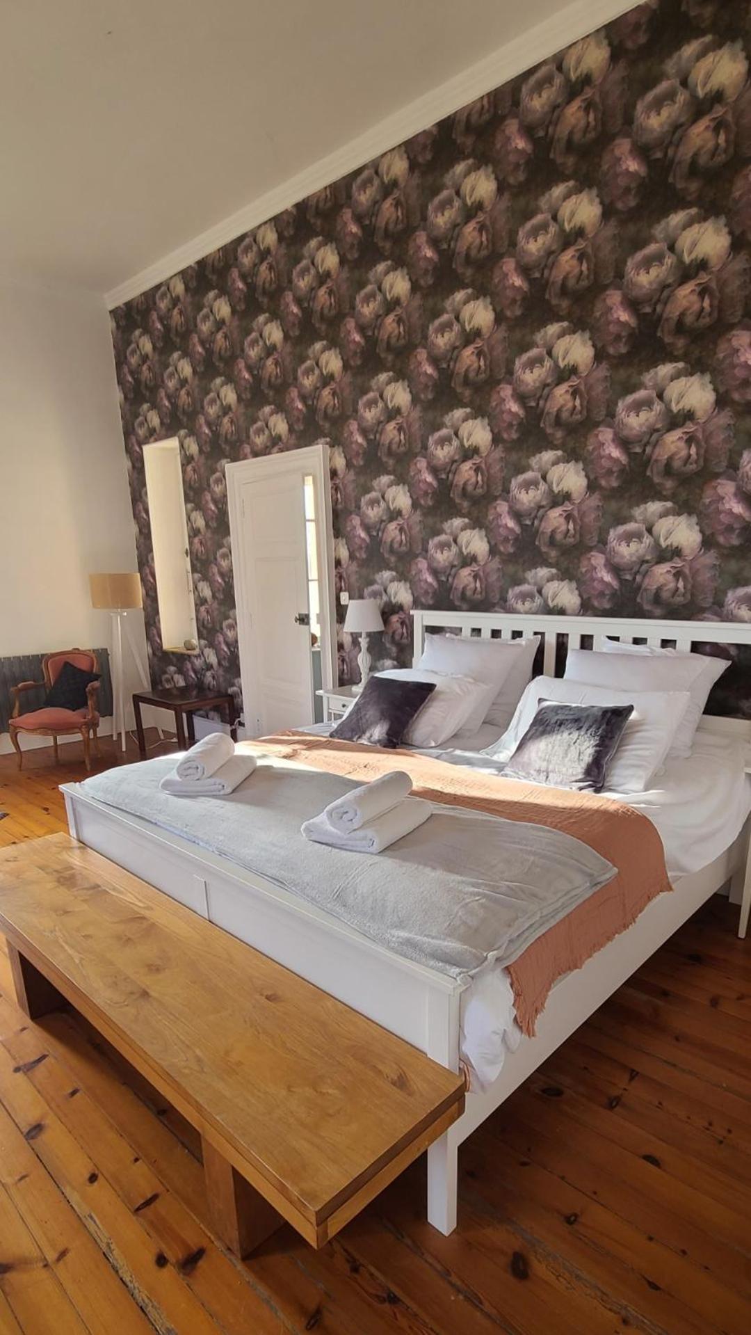Le Manoir Du Moulin De Madame Bed & Breakfast Villeneuve-sur-Lot Phòng bức ảnh