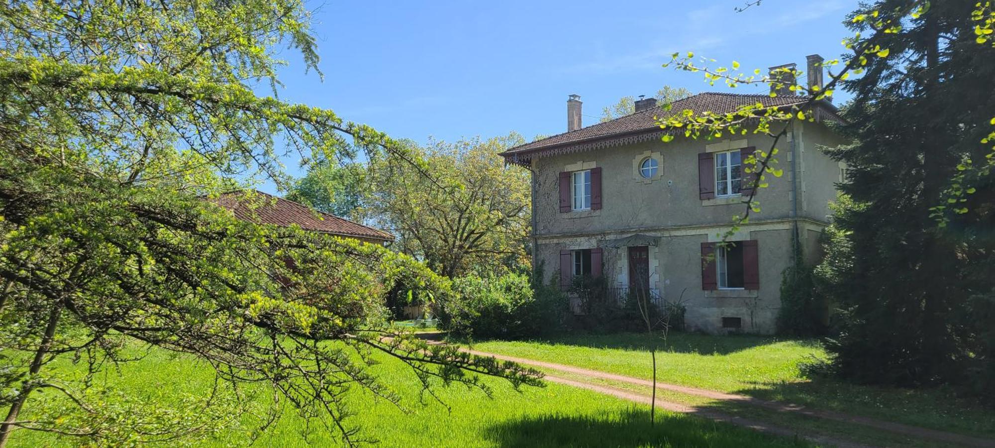 Le Manoir Du Moulin De Madame Bed & Breakfast Villeneuve-sur-Lot Ngoại thất bức ảnh