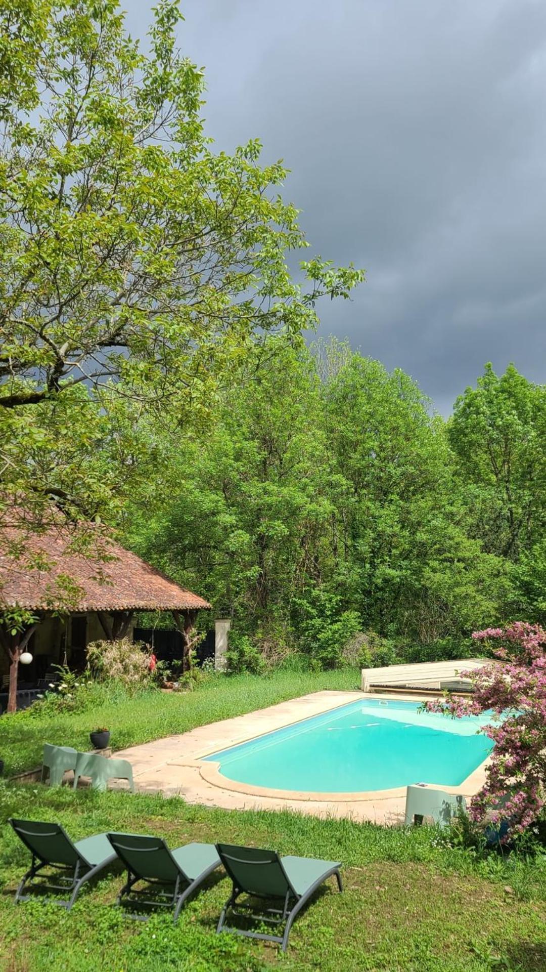 Le Manoir Du Moulin De Madame Bed & Breakfast Villeneuve-sur-Lot Ngoại thất bức ảnh
